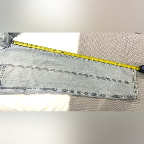 Universal Threads High Rise Slim Straight Denim         Size 10 (30R) - Picture 10 of 11